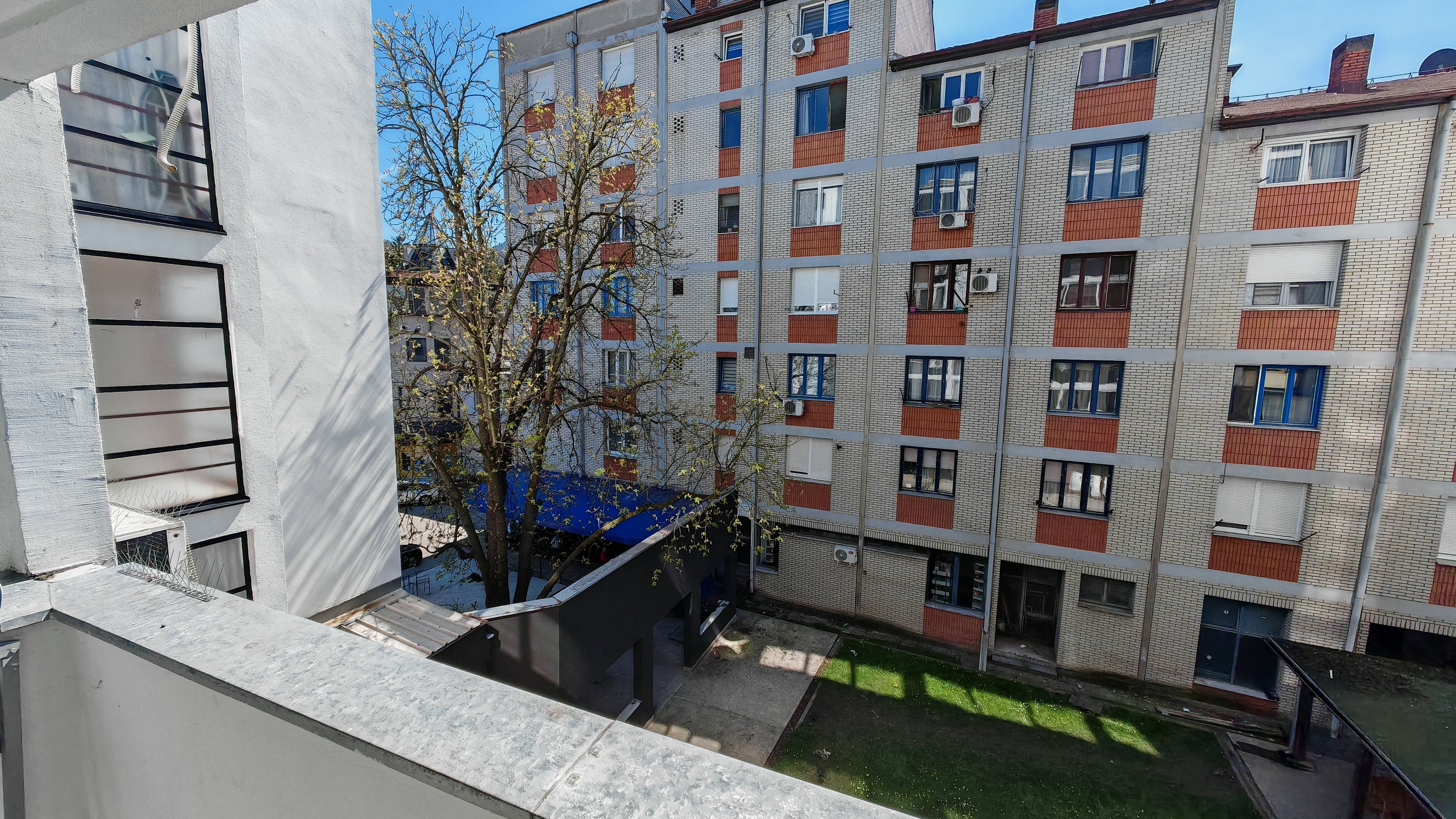 Danijela: Pogled sa terase