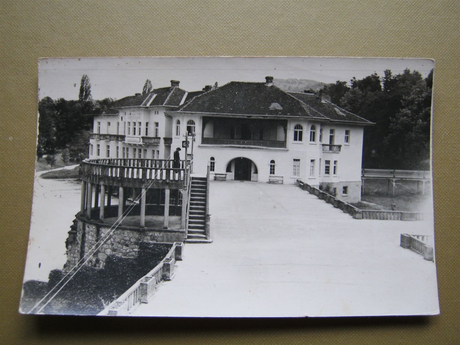 Vila Hercegovina, stara razglednica, oznaka 1954