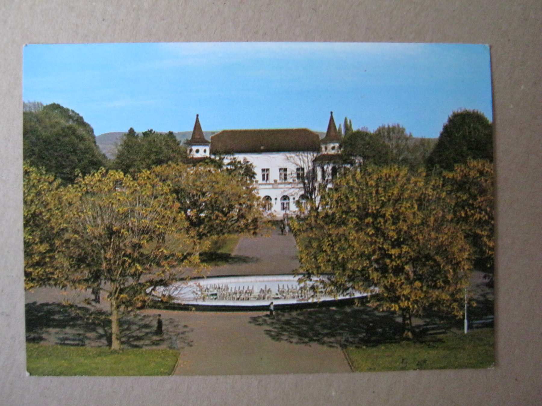 Kur-salon, stara razglednica, oznaka 1983